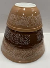 Pyrex Mixing Bowls 3 Set ‘Woodland ‘ Pattern White on Brown/Beige 404, 403, 402