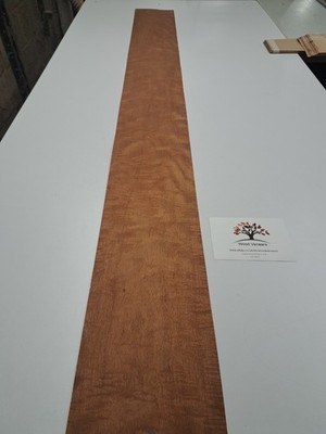 Figürliches Andiroba Furnier - 1 NATURHOLZ Blatt - 1800 mm x 190 mm