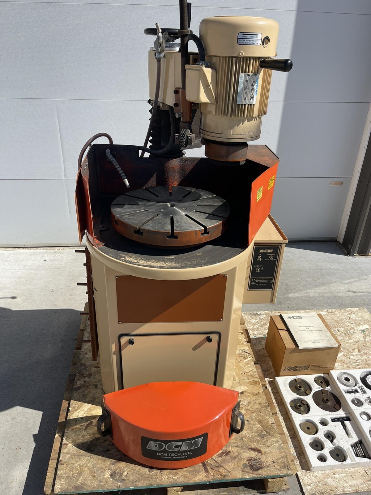 DCM Flywheel Grinder Very Nice Condition Winona Van Norman Sunnen
