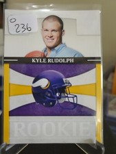 2011 Donruss Elite Rookie NFL Team Logo Football Card #34 Kyle Rudolph/999