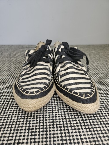 Clarks Coral Love Striped Canvas Espadrilles Lace-up Shoes Nautical Size 4 D UK - Picture 2 of 7