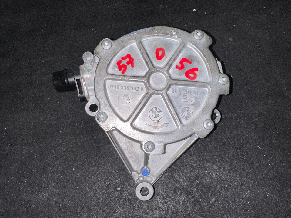 BOMBA ASPIRADORA FRENO BMW F25 X3 328i 528i X1 X4 Z4 (F30 F10 E84 E89) 2.0T N20 11-17 Foto 3 de 4