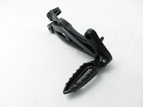 Fußrastenanlage rechts Ducati Diavel AMG Spezial foot peg Fußraste Fussraste - Bild 3 von 6