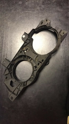 BMW E34 Scheinwerfer Frontleuchte links Halter 1305544104