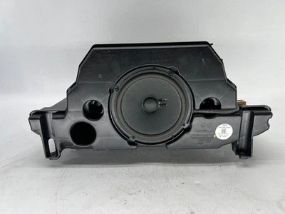 Audi A5 2018 Enceinte subwoofer 8W9035382B ANQ2449 - Photo 1/4