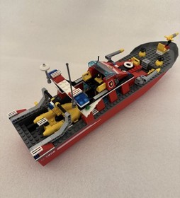 LEGO City: Fire Boat (7906) MOTOR WORKS 100% Complete w/ Box, Manuals, Minifigs