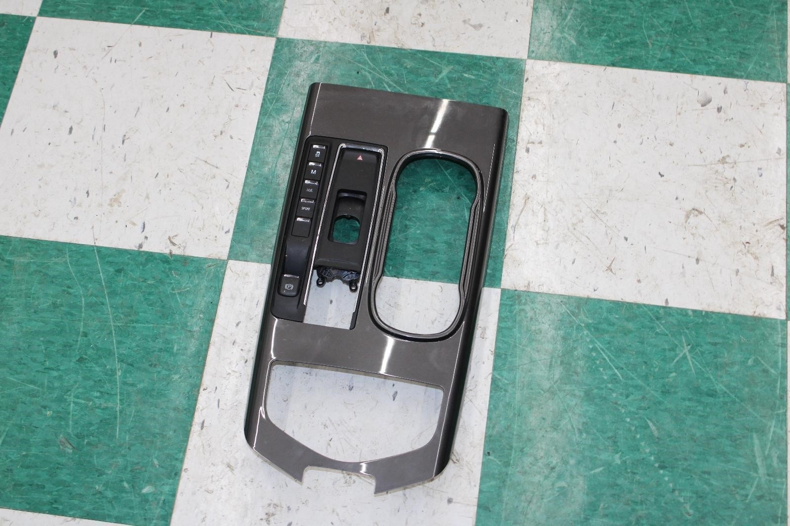14-17 GHIBLI Gray Front Floor Console Shifter Surround Bezel Trim Factory OEM OE
