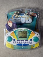 Family Feud - Handheld Electronic Game - Hasbro Tiger Electronics 1999 Open Pkg