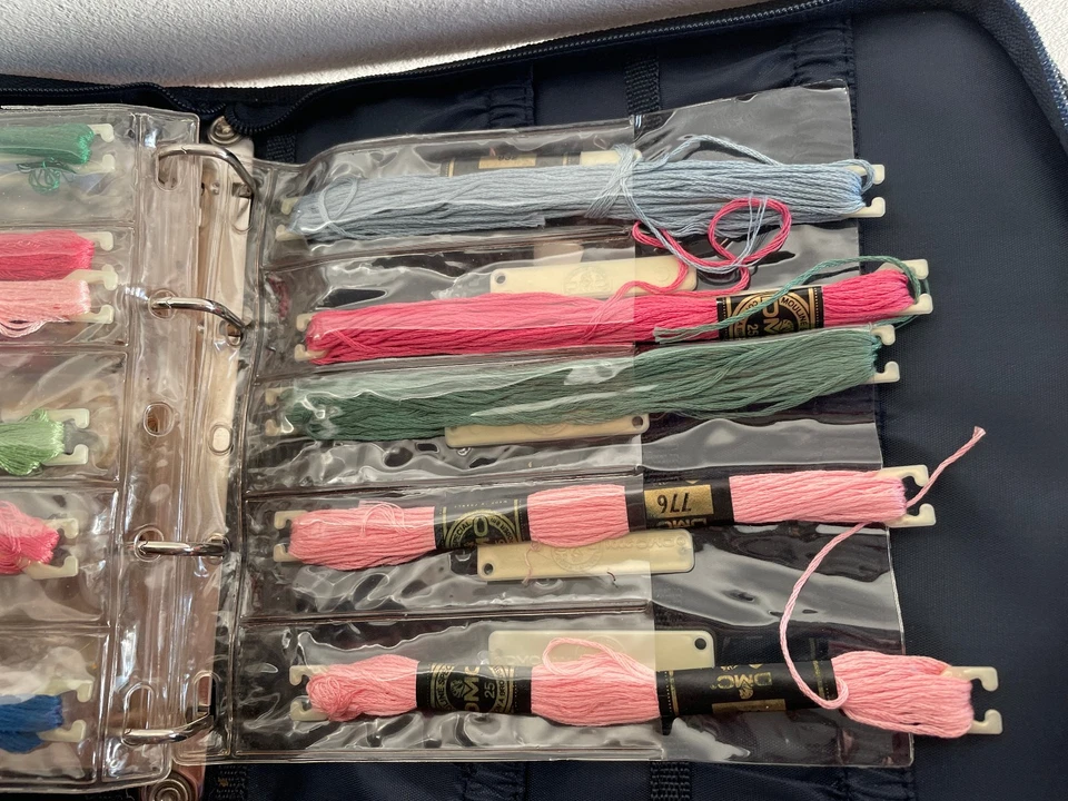 DMC FRANCE EMBROIDERY THREAD STORAGE CASE - Creative World DMC 25 Plus 18 skeins - Image 3 of 4