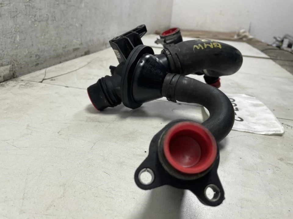 BMW X3 2013 línea de manguera de refrigerante de radiador OEM+  Foto 2 de 4