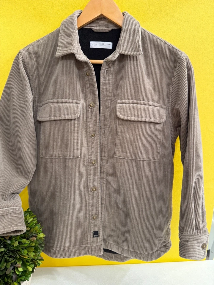 Chaqueta Zara Niño 9-10 Pana Color Camel Abotonada 2 Bolsillos Forro Polar Foto 4 de 4