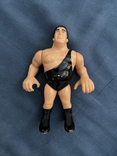 WWF Hasbro Andre the Giant Action Figure 1990 Seri...