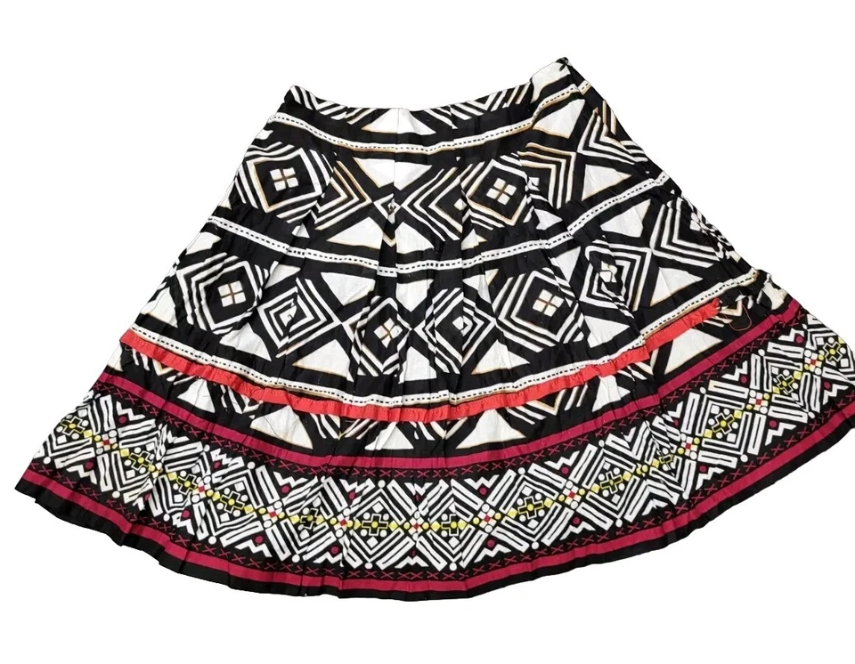 VTG Sunny Leigh Women's Sz 6 Red Black White Aztec Wide Flare Cotton Lined Skirt - Image 2 of 4