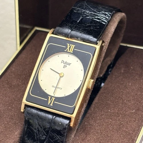 RARE Neo Vintage 1980s Pulsar by Seiko Y480-6710 Gold Tone Tank Rare - New Bat