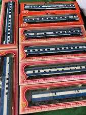 Rivarossi & IHC Corrugated Side Passenger Set, MoPac - 8 Cars - HO, NOS