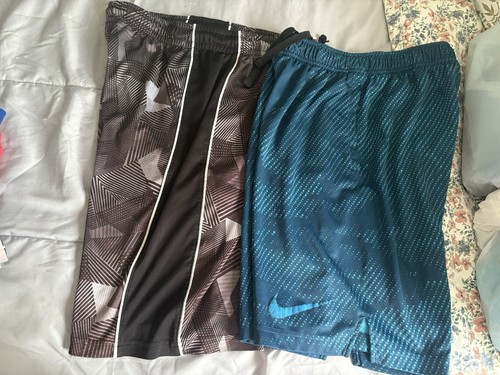 Boys Nike And Place Shorts Lot Of 2 Size Xl And Xxl