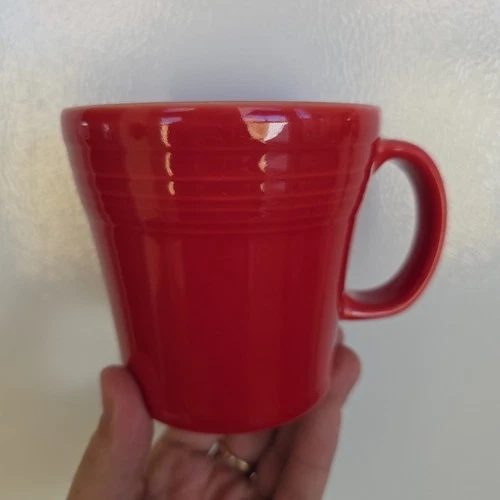 HLC USA Fiesta Fiestaware Coffee Mug Cup Large Tapered Fiesta D Ring Red 15oz