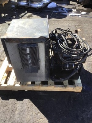 Replaces NA 2012 THERMO KING TRIPAC ENVIDIA (ELECTRIC) AUXILIARY POWER UNIT , 