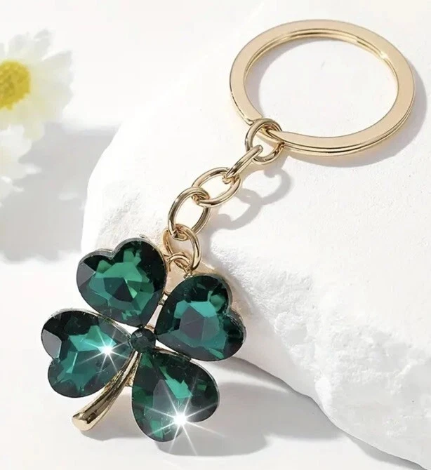 Cute Mini Metal Four Leaf Clover Keychain - 3D Green Key Fob