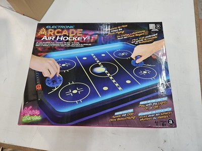 Elektronisches Arcade Airhockey von Ambassador Neon Serie