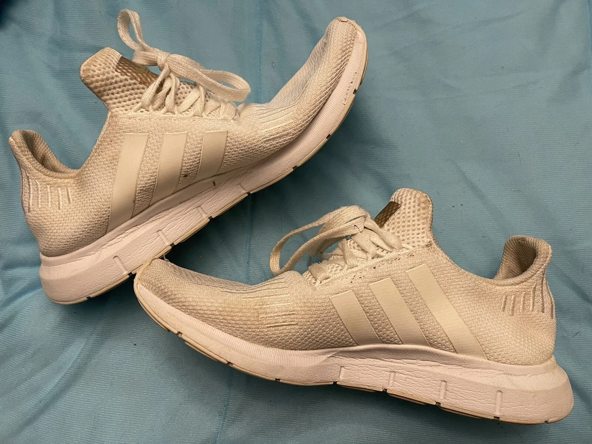 Skelne Prisnedsættelse hud Adidas Swift Run White Copper Metallic Womens Size 10 | eBay