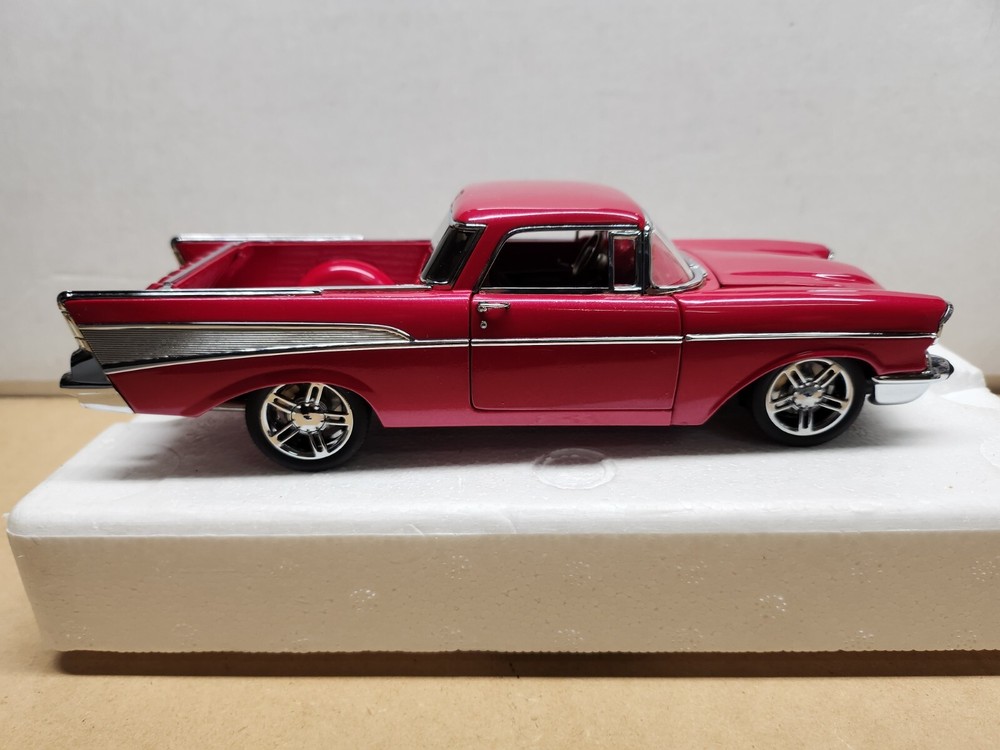 Rare Danbury Mint 1957 Phantom El Camino Hot Rod 1/24 Diecast DC