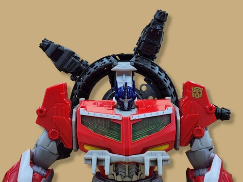 2013 Hasbro Transformers Prime Beast Hunters Ultimate Class Optimus Prime - Picture 3 of 10