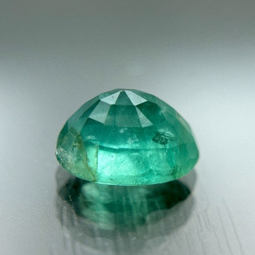 Zambia EMERALD 1.31 ct Stunning Natural Loose Gemstone | Green | Oval Shape - Picture 2 of 3