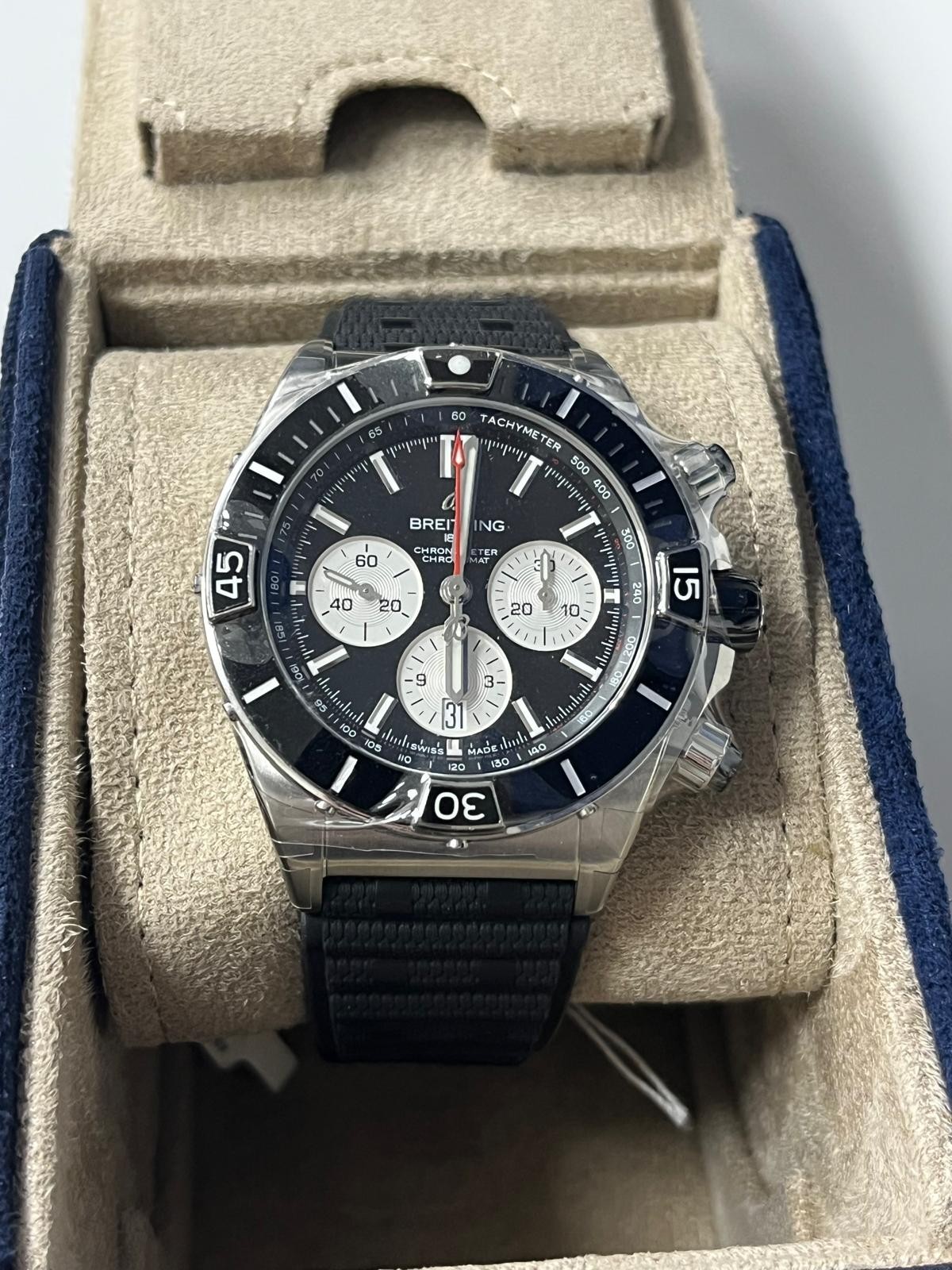 BREITLING AB0136251B1S1 SUPER CHRONOMAT BO1 ROULEAUX RUBBER STRAP 44MM