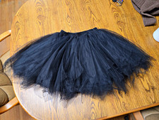Women  s Black Tulle Layered Tutu Skirt Short Elastic Waist Pull-On Size M