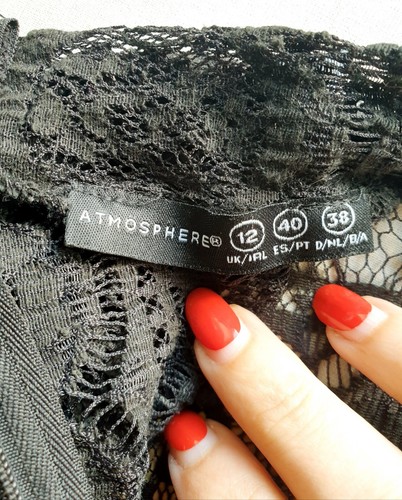 Bluse Spitzenbluse atmosphere schwarz Größe 38 M Lochmuster Gothic Häkelspitze - Bild 15 von 15