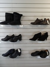 Lot of 6 Pair Womens shoes size 7 Heels Boots Flats Loafer Slipper Sandal 981