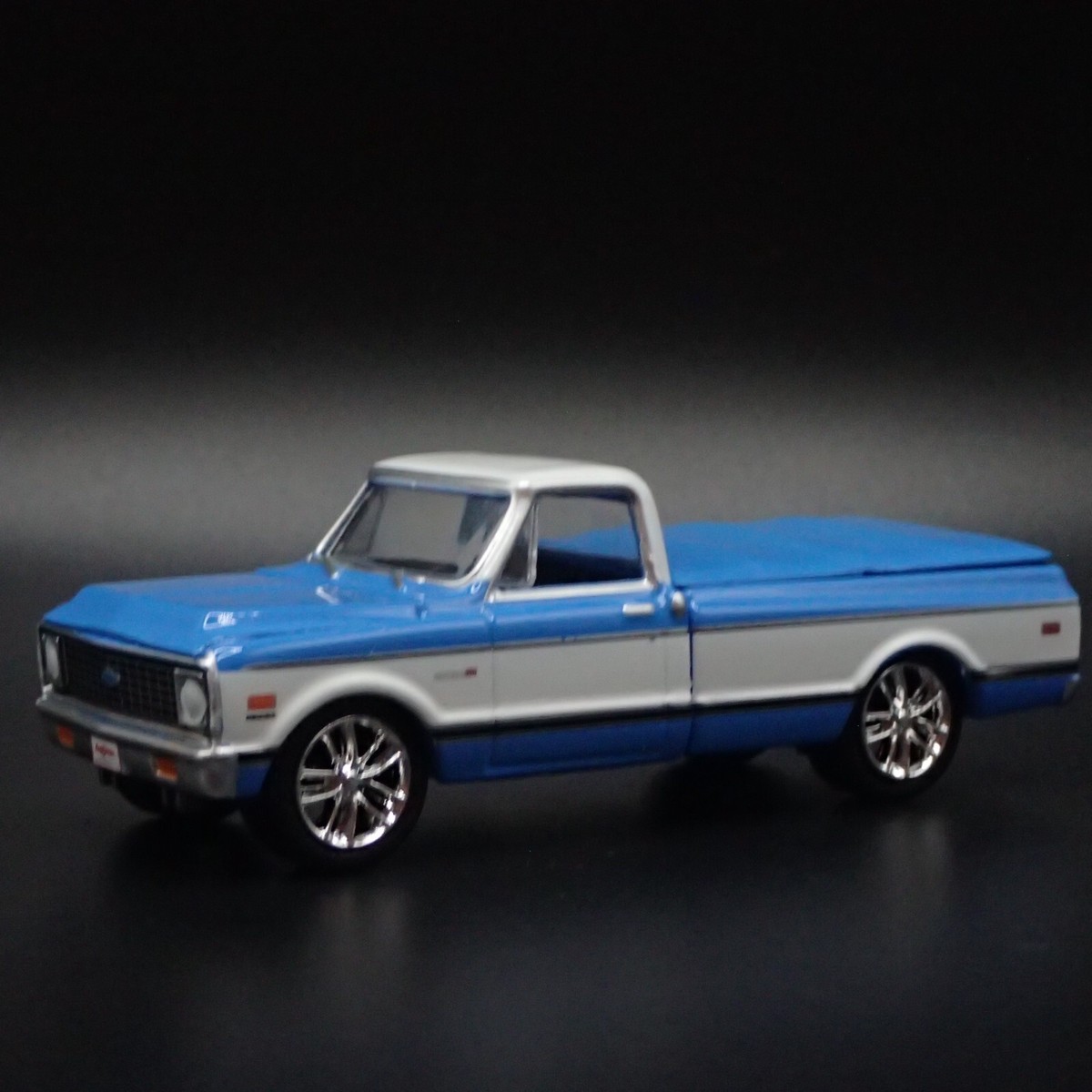 GREENLIGHT グリーンライト CHEVROLET C10 シルバラード Amazon