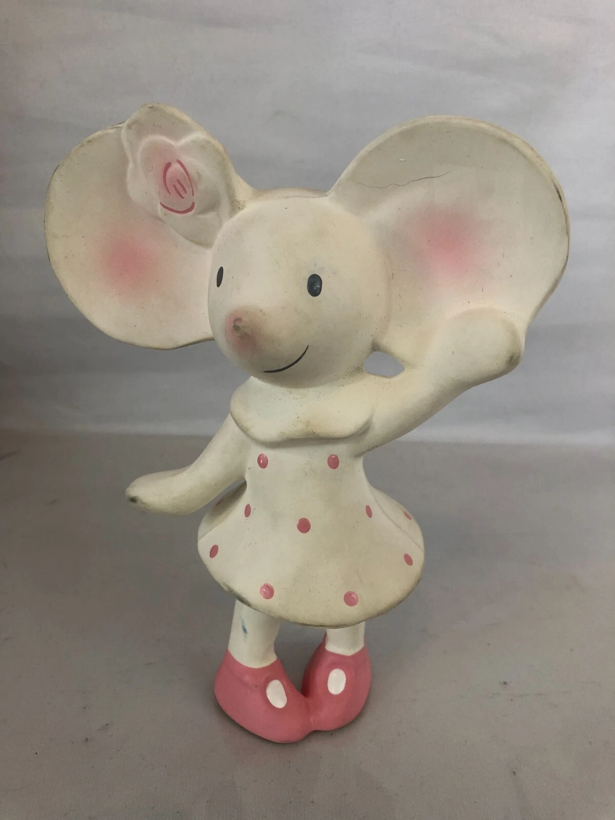Meiya the Mouse Figure White and Pink Soft Rubber Teether Squeaker Baby Toys
Opens in a new window o