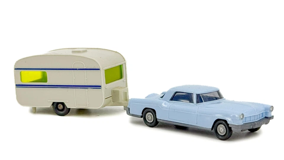 De colección Wiking Lincoln Continental Azul Cielo + Remolque Cámper Hombre Cueva HO 1:87 Tren Foto 4 de 4