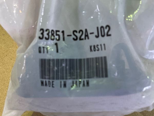 Honda Genuine OEM 33801-S2A-J02 33851-S2A-J02 Side Marker Lamp