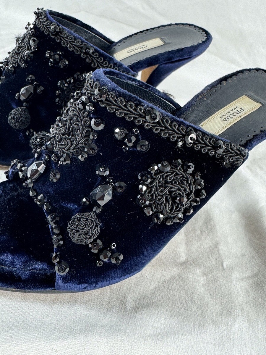 Prada ベルベット サンダル Prada Velvet Dual-Band Flat Sandals | Neiman Marcus