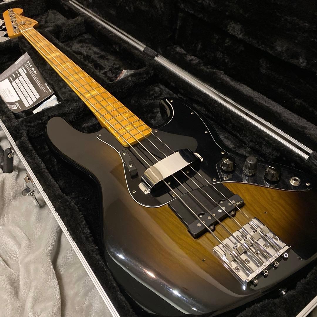 Fender American Vintage 75 Jazz Bass