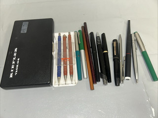 Stifte Konvolut/ Füller Bleistift Kugelschreiber/ Rotring Riffler