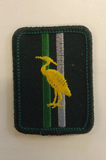 MILITARY CLOTH BADGE UNKNOWN ?? 5CM X 4CM (2985)