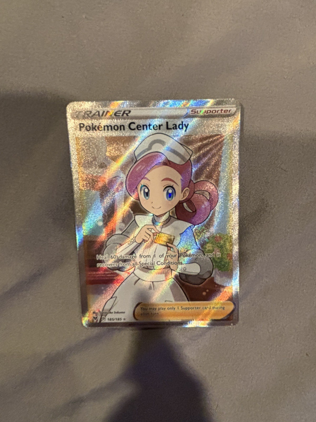 Pokemon Center Lady 2020 Sword & Shield: Vivid Voltage #185/185