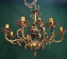 Lustre ancien en bronze doré 12 lumières à deux étages avec putti H65 x L60