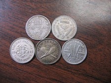 5 Different SILVER 3 Pence, 1917-1943, England, Australia, New Zealand, S.Africa