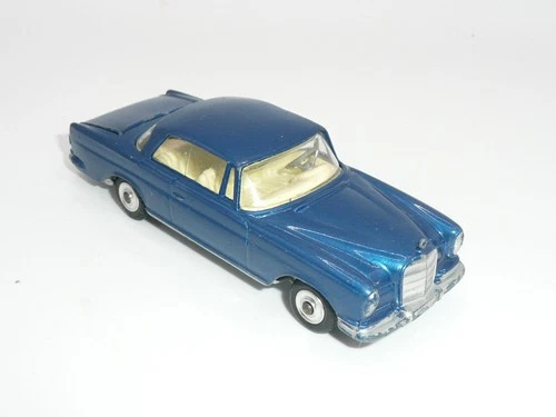 Corgi  253 Mercedes JOB LOT FOR PAUL ONLY  * original *