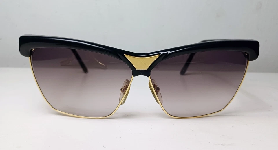 Gafas de sol LAURA BIAGIOTTI vintage años 80 hechas en Italia mod. Gafas de moda P33  Foto 2 de 4