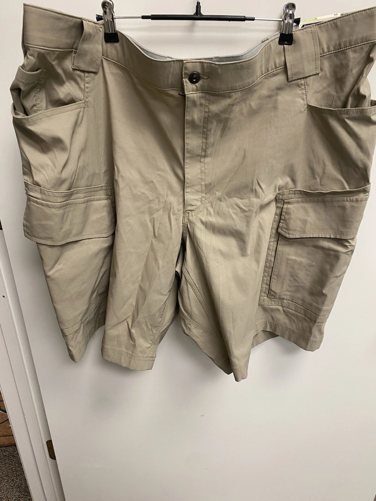 Duluth Trading Co DuluthFlex Relaxed Fit 11" Cargo Shorts Beige Quick-Dry UPF 50