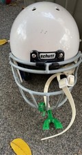 Schutt Youth helmet and pads very pre owned good condition 