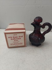 New Avon Vintage 1876 Cape Cod Collection Cruet w/ 5 oz Skin So Soft Bath Oil