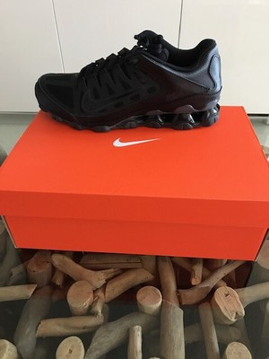 nike reax 8 tr mesh black and orange