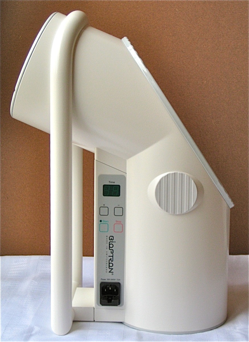 Bioptron 2 Lamp Polarized Light Therapy By ZEPTER Beauty Pain